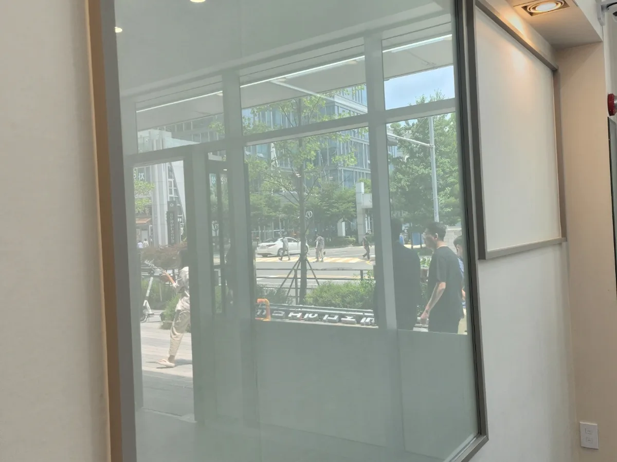 보령시 동대동 카페 음료 작업대 장비 주변 정밀 위생청소 사례 - 행진크린