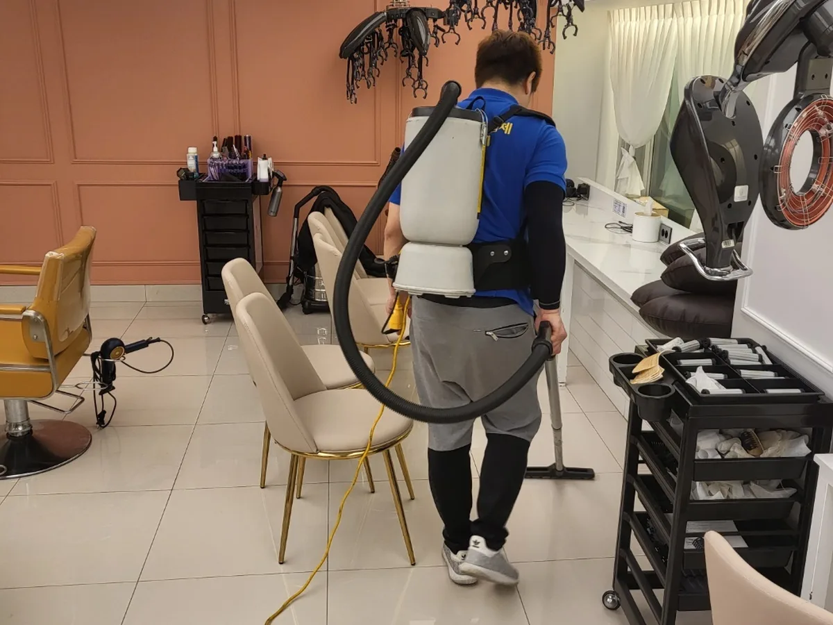 예산군 덕산면 헤어샵 대기 검사실 위생청소 사례 - 행진크린