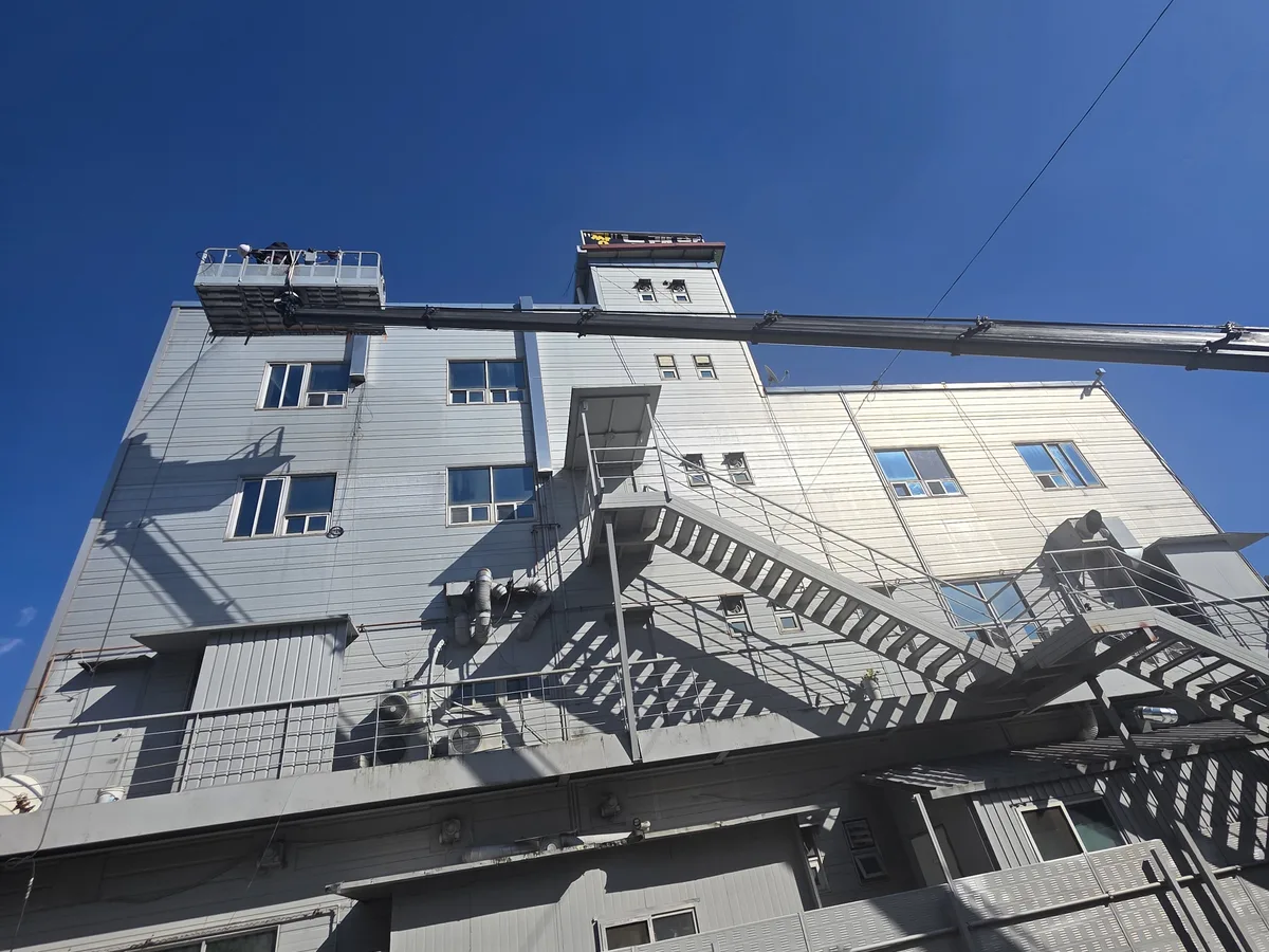 청양군 청양읍 건물 화장실 세면대 살균 위생청소 사례 - 행진크린